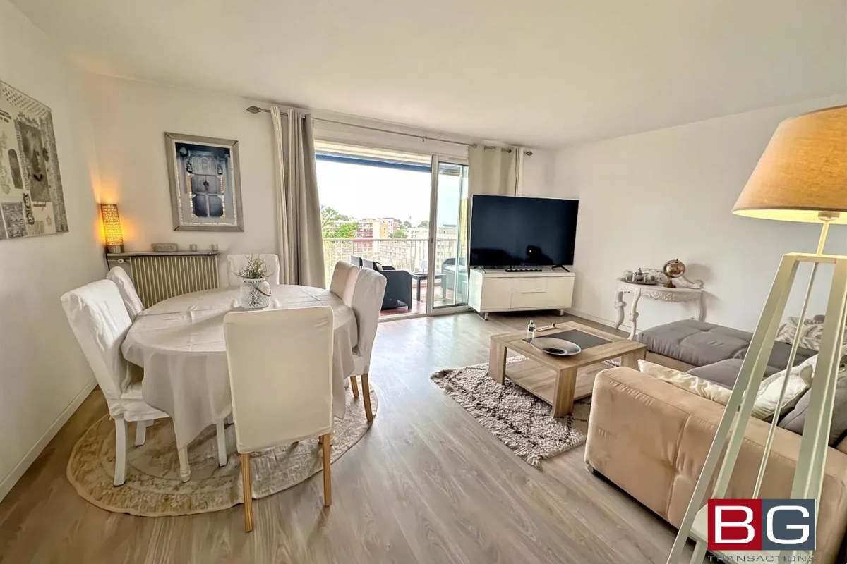 Appartement de luxe à vendre à Antibes, 352 000 €, Photo 6