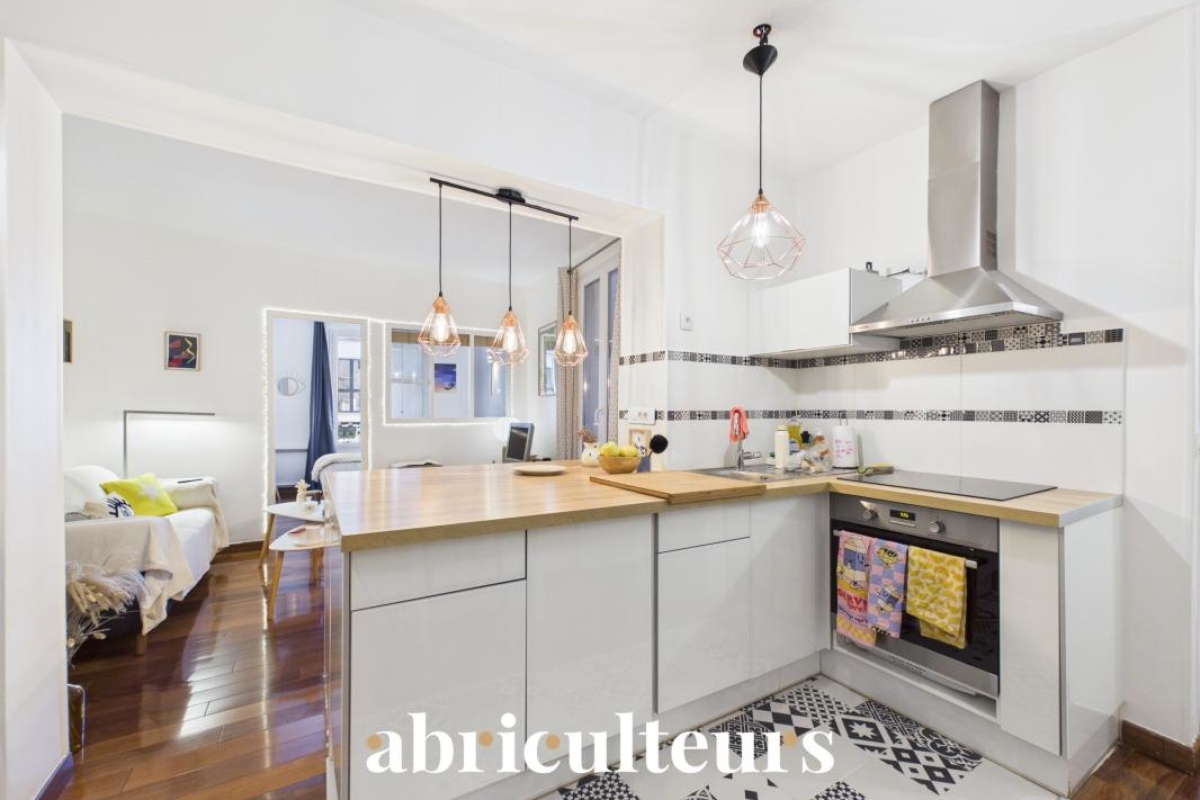 Luxury Apartment for sale in Paris 11ème, 448 997 €, Photo 7
