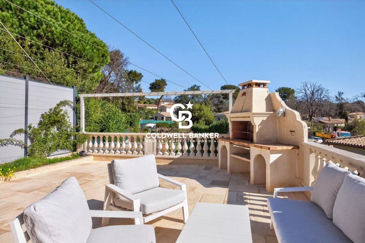 Luxury House for sale in Saint-Paul-de-Vence, 745 000 €, Photo 5