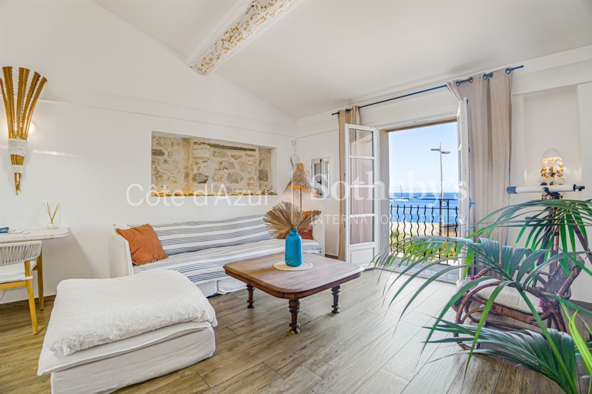 Maison de luxe à vendre à Antibes, 2 438 000 €, Photo 3