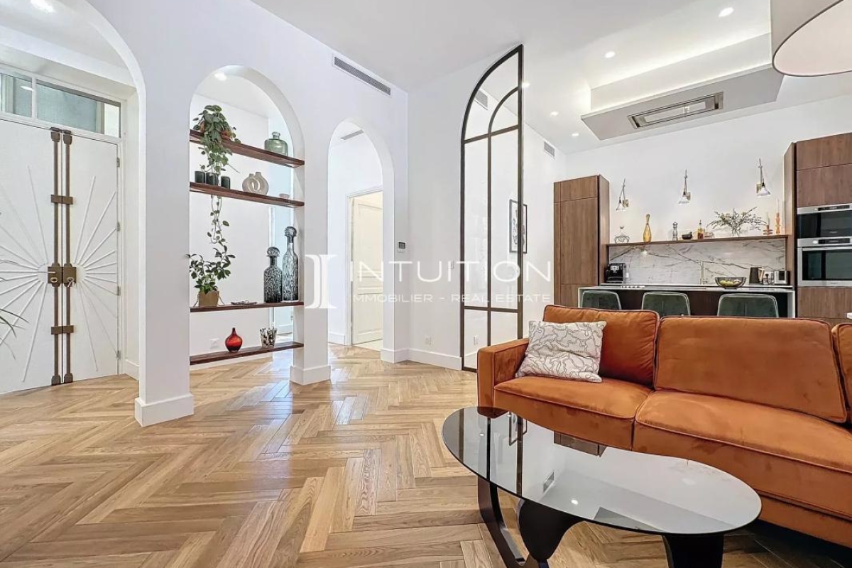 Appartement de luxe à vendre à Antibes, 950 000 €, Photo 4