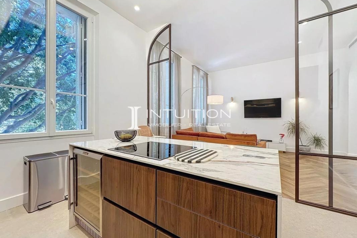 Appartement de luxe à vendre à Antibes, 950 000 €, Photo 7
