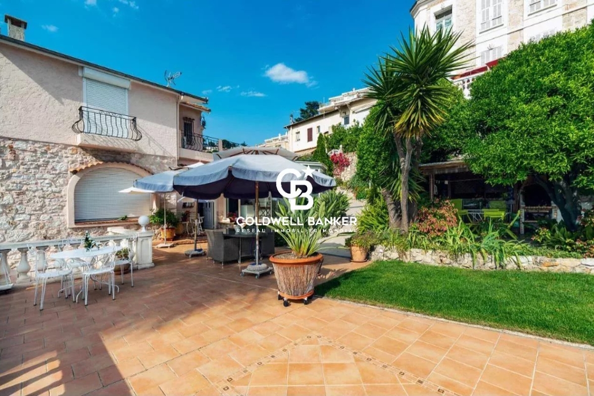 Maison de luxe à vendre à Nice, 890 000 €, Photo 2