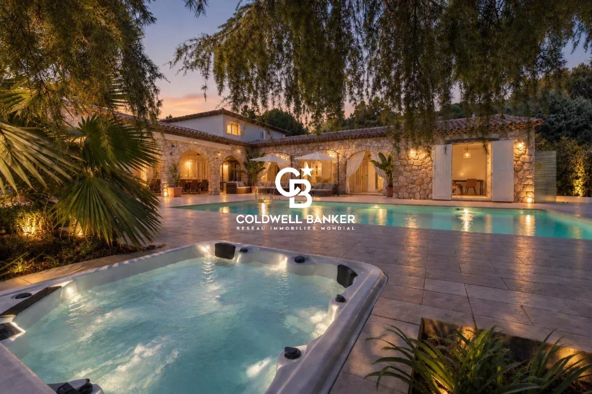 Luxury House for sale in Peymeinade, 2 295 000 €, Photo 1