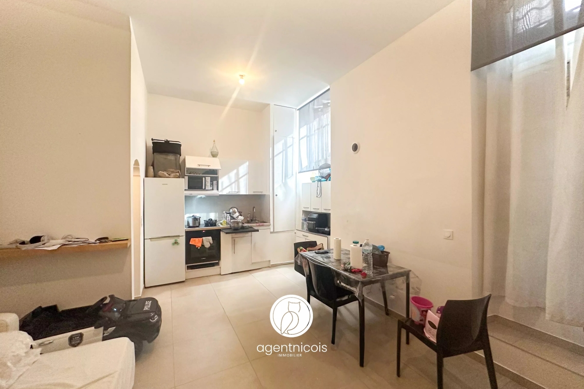Appartement de luxe à vendre à Cannes, 205 000 €, Photo 1