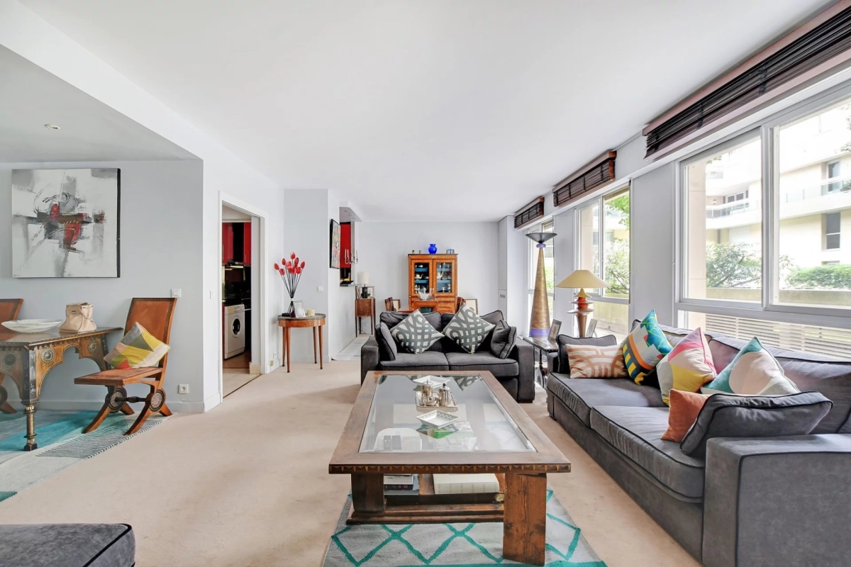 Appartement de luxe à vendre à Paris 7ème, 950 000 €, Photo 2