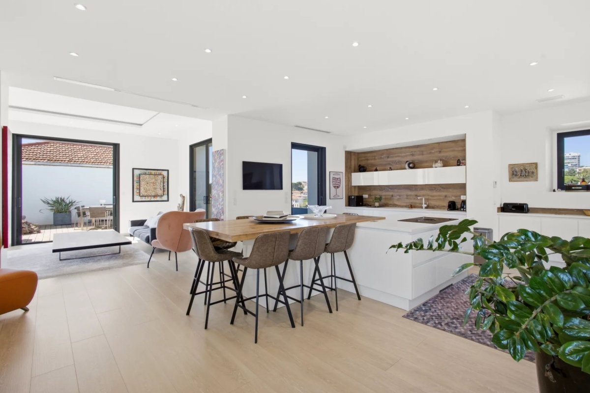 Maison de luxe à vendre à Cannes, 1 750 000 €, Photo 3