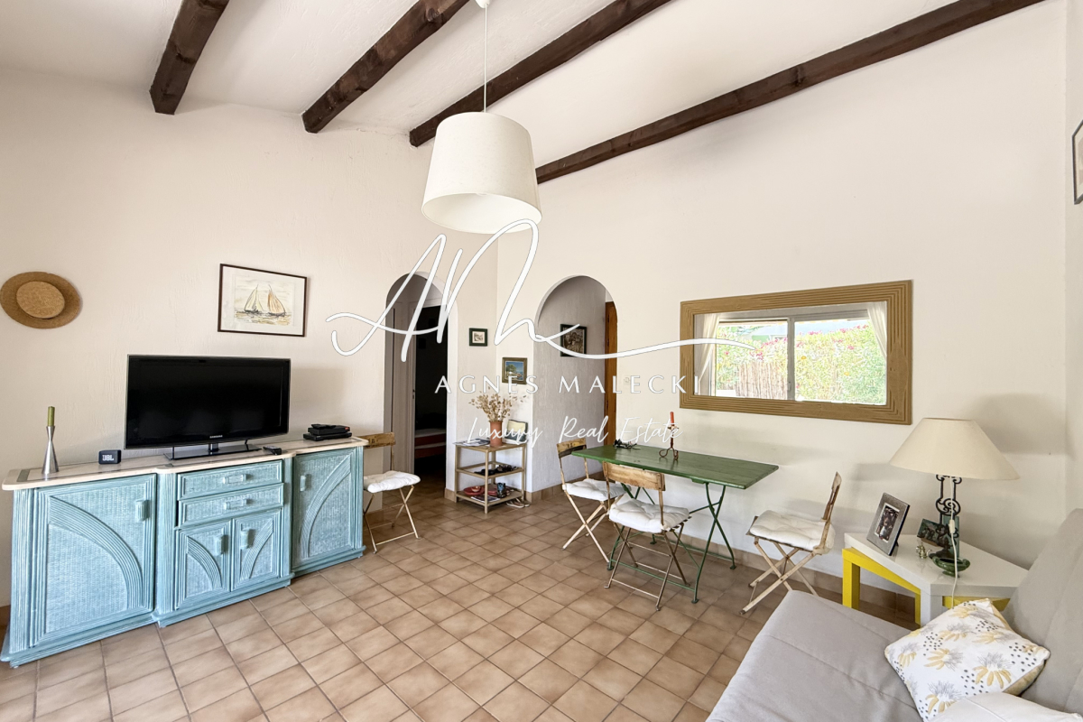 Luxury House for sale in Cavalaire-sur-Mer, 409 500 €, Photo 4