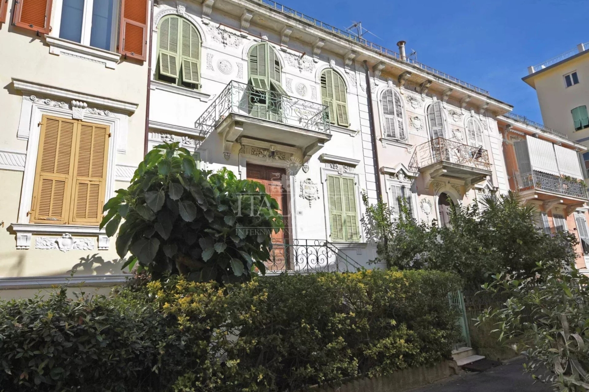 Luxury House for sale in Sanremo, 700 000 €, Photo 4