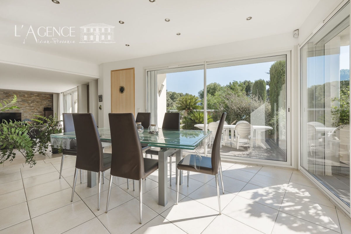 Maison de luxe à vendre à Marseille 11ème, 1 060 000 €, Photo 6