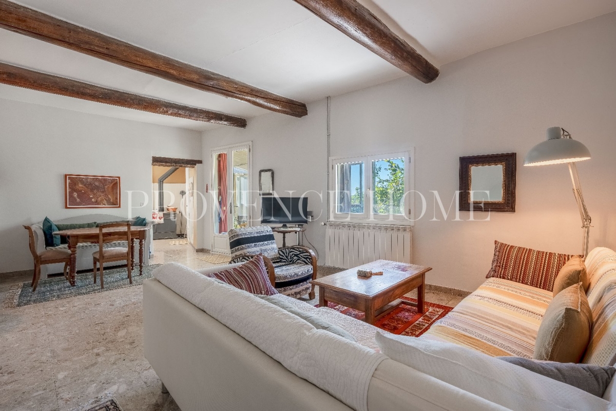 Luxury House for sale in Saint Saturnin les Apt, 680 000 €, Photo 6