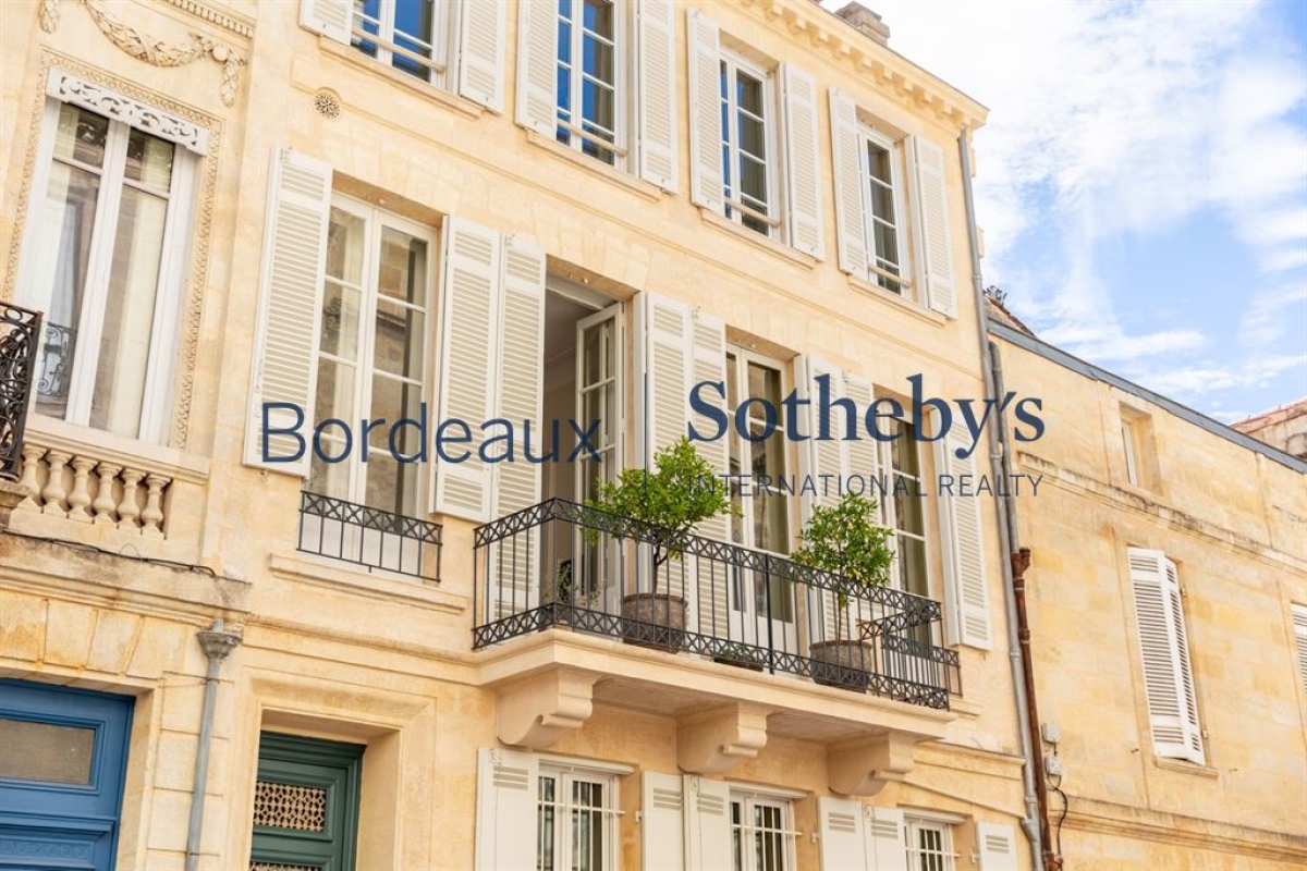 Maison de luxe à vendre à Bordeaux, 1 450 000 €, Photo 1