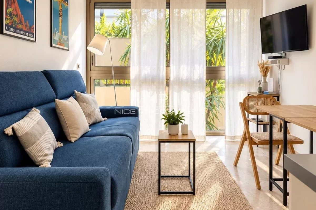Luxury Apartment for sale in Nice, 240 000 €, Photo 1