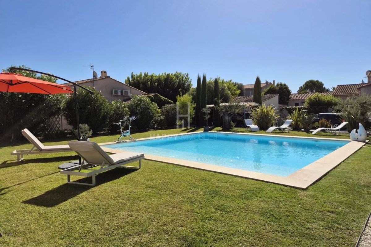 Maison de luxe à vendre à Mollégès, 576 000 €, Photo 2