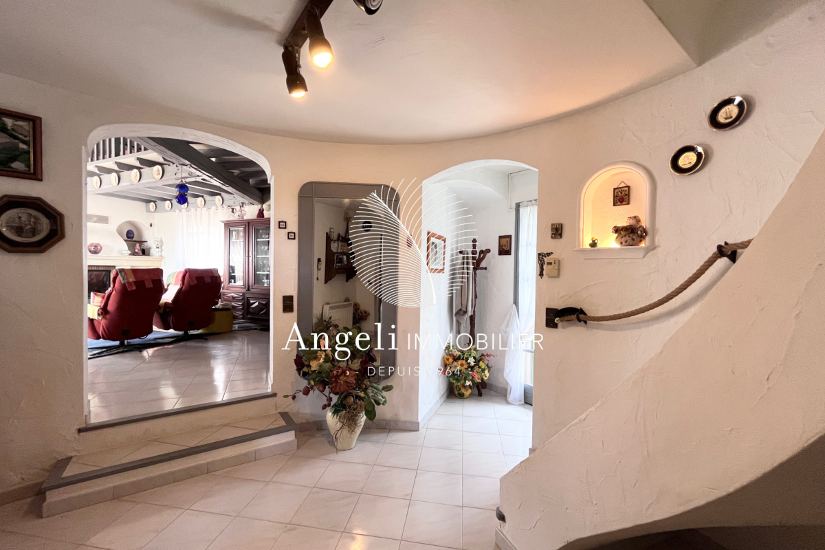 Maison de luxe à vendre à Saint-Aygulf, 790 000 €, Photo 6