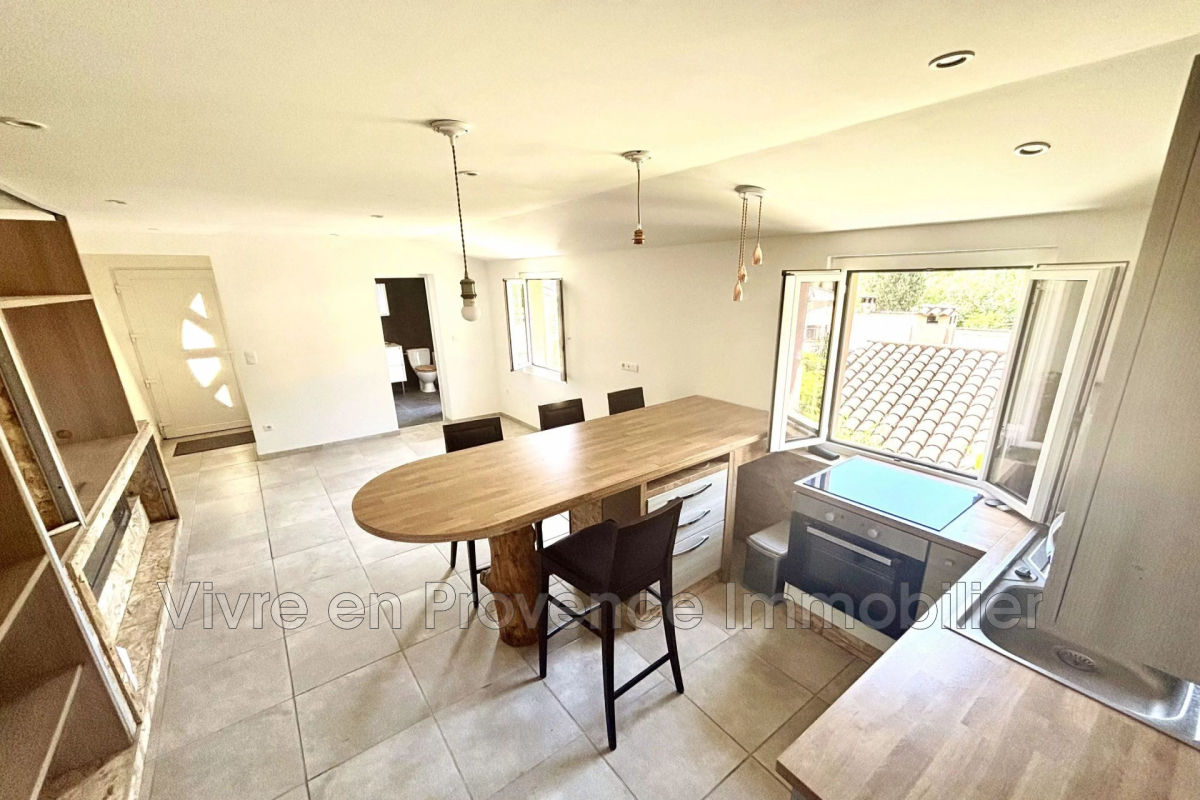 Maison de luxe à vendre à Saint-André-de-La-Roche, 205 000 €, Photo 2