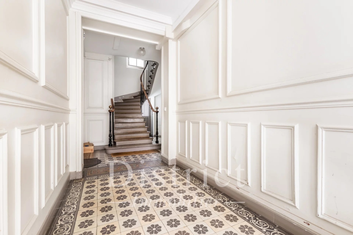 Luxury Apartment for sale in Paris 18ème, 479 000 €, Photo 6