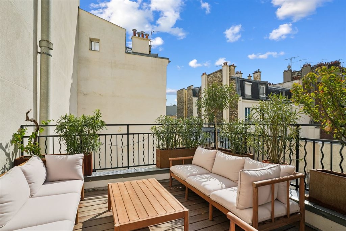 Luxury House for sale in Paris 18ème, 1 950 000 €, Photo 1