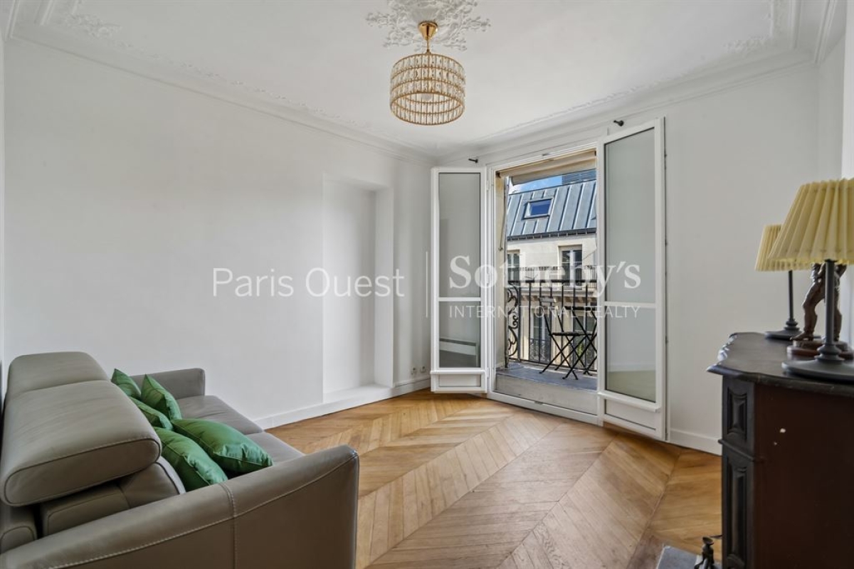 Appartement de luxe à vendre à Paris 8ème, 813 000 €, Photo 2