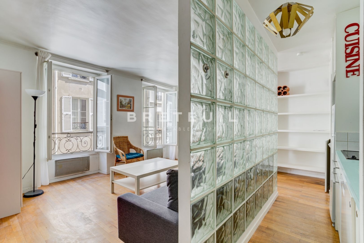 Appartement de luxe à vendre à Paris 7ème, 492 000 €, Photo 2