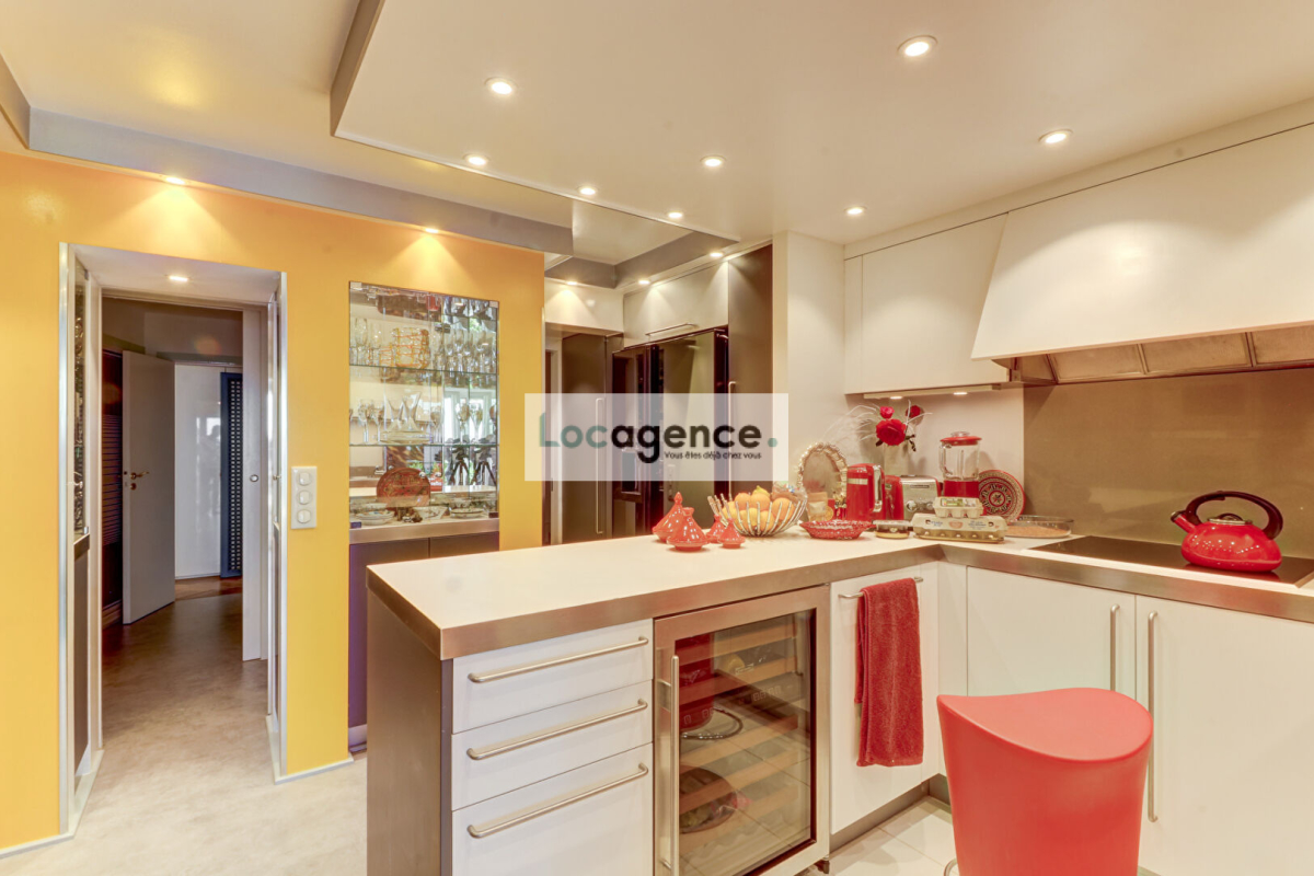 Appartement de luxe à vendre à Mandelieu-la-Napoule, 1 080 000 €, Photo 3