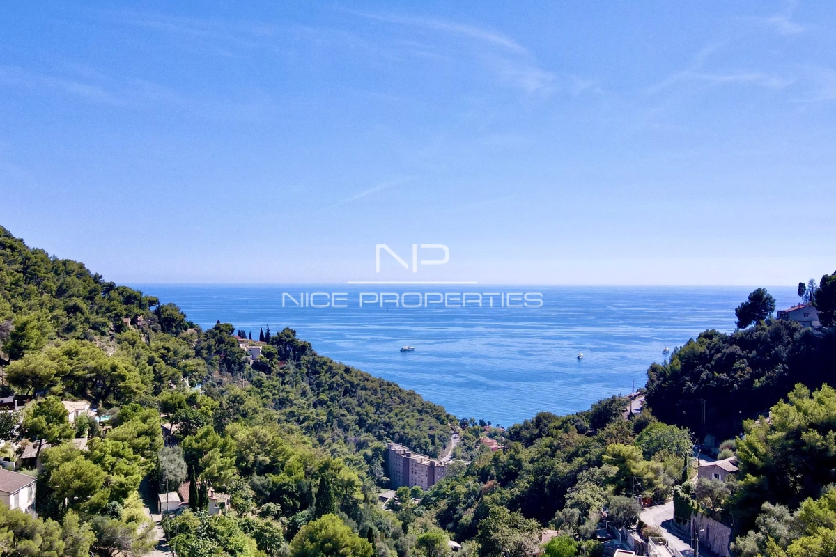 Maison de luxe à vendre à Roquebrune-Cap-Martin, 1 190 000 €, Photo 1