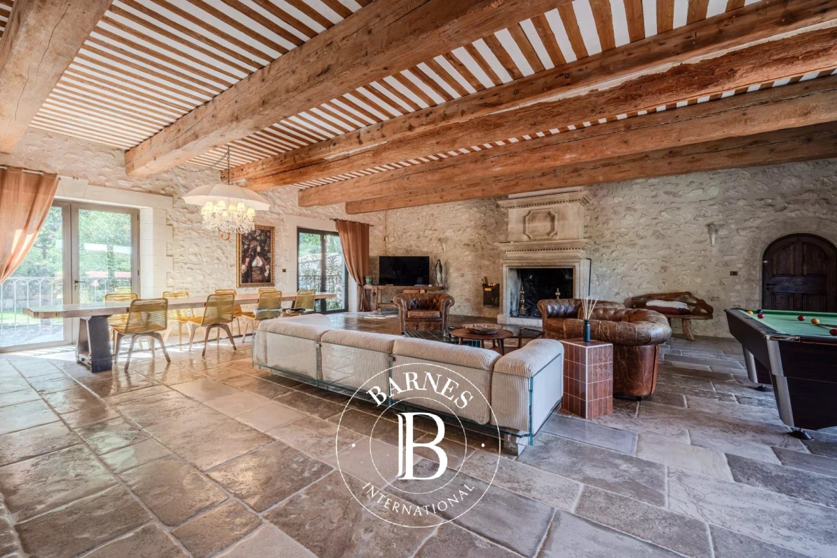 Maison de luxe à vendre à Mollégès, 1 484 000 €, Photo 2