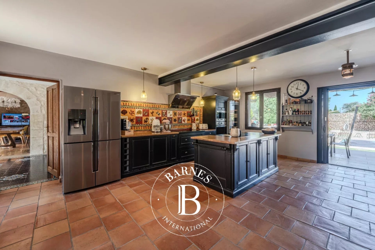 Maison de luxe à vendre à Mollégès, 1 484 000 €, Photo 4