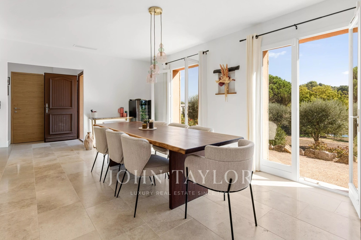 Maison de luxe à vendre à Valbonne, 1 150 000 €, Photo 6