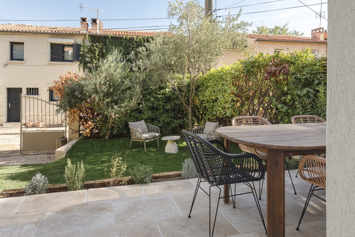 Maison de luxe à vendre à Aix-en-Provence, 790 000 €, Photo 2