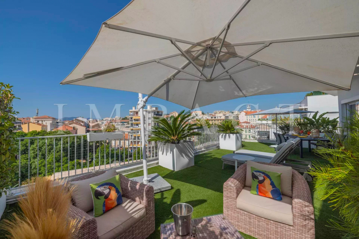 Appartement de luxe à vendre à Cannes, 1 250 000 €, Photo 2