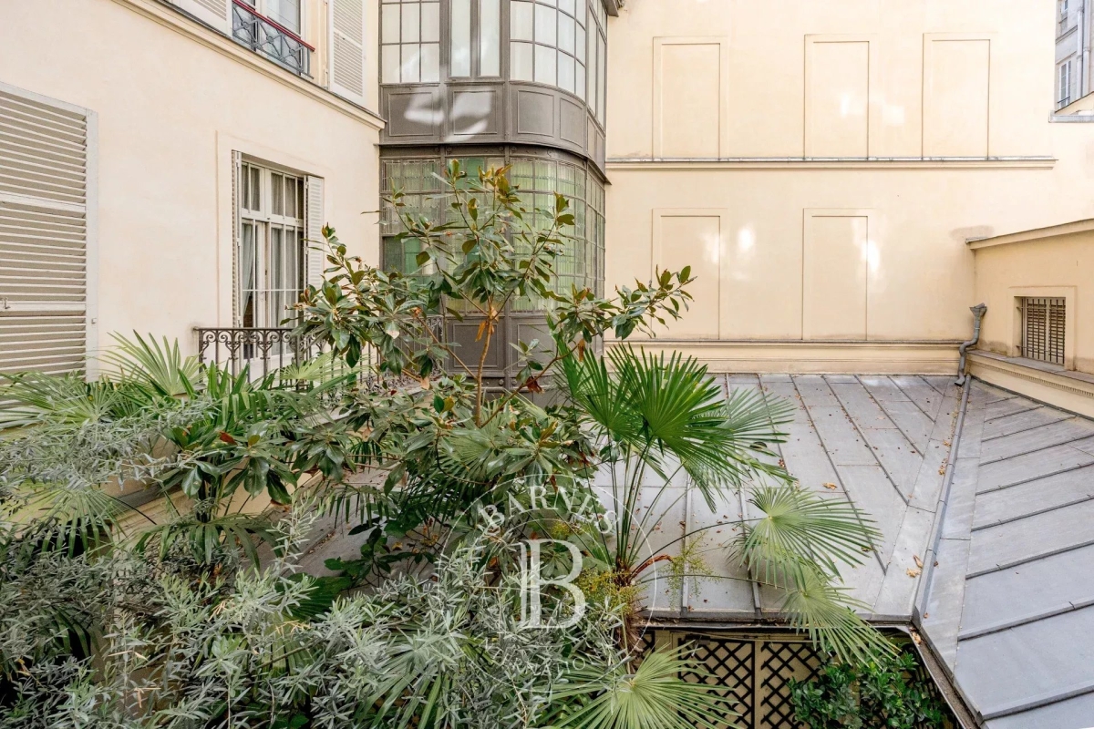 Luxury Apartment for sale in Paris 1er, 640 000 €, Photo 2