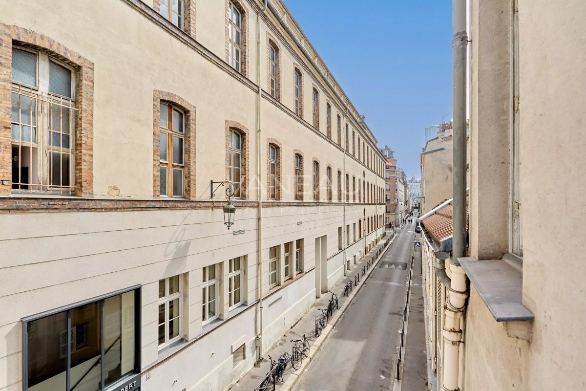 Appartement de luxe à vendre à Paris 7ème, 320 000 €, Photo 2