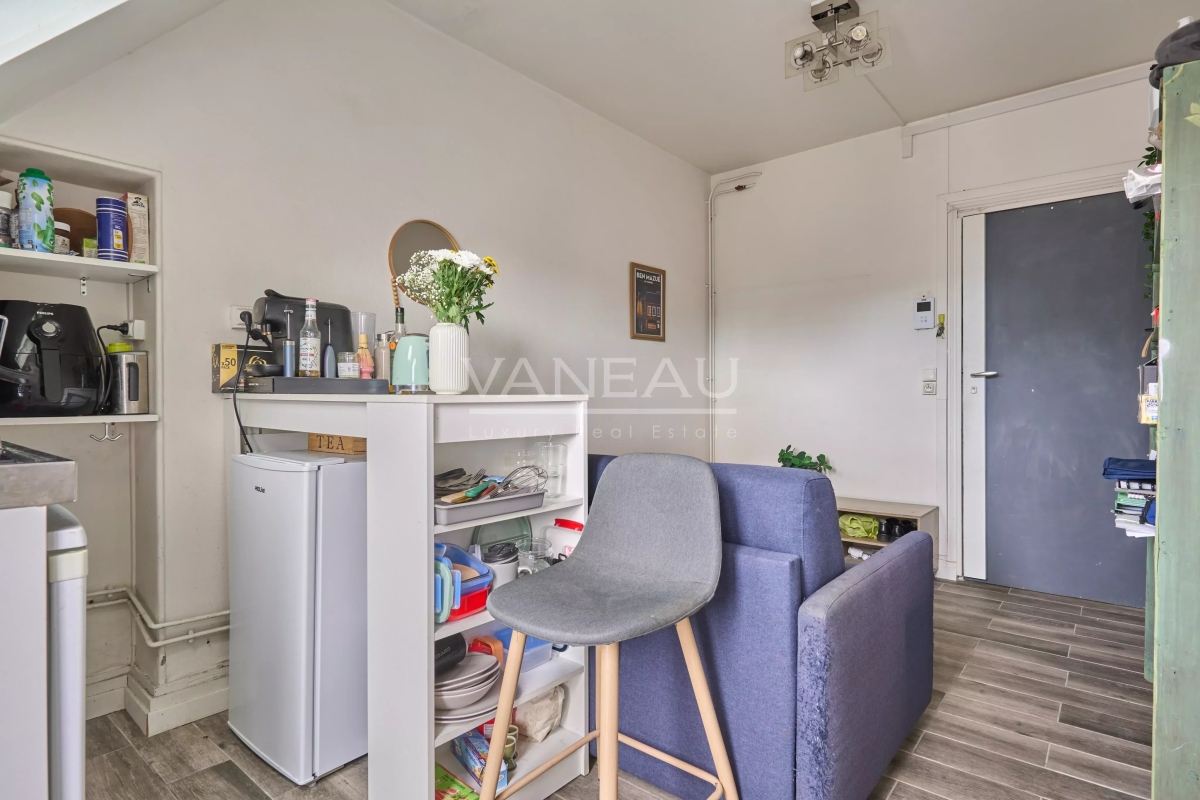 Appartement de luxe à vendre à Paris 6ème, 299 000 €, Photo 2