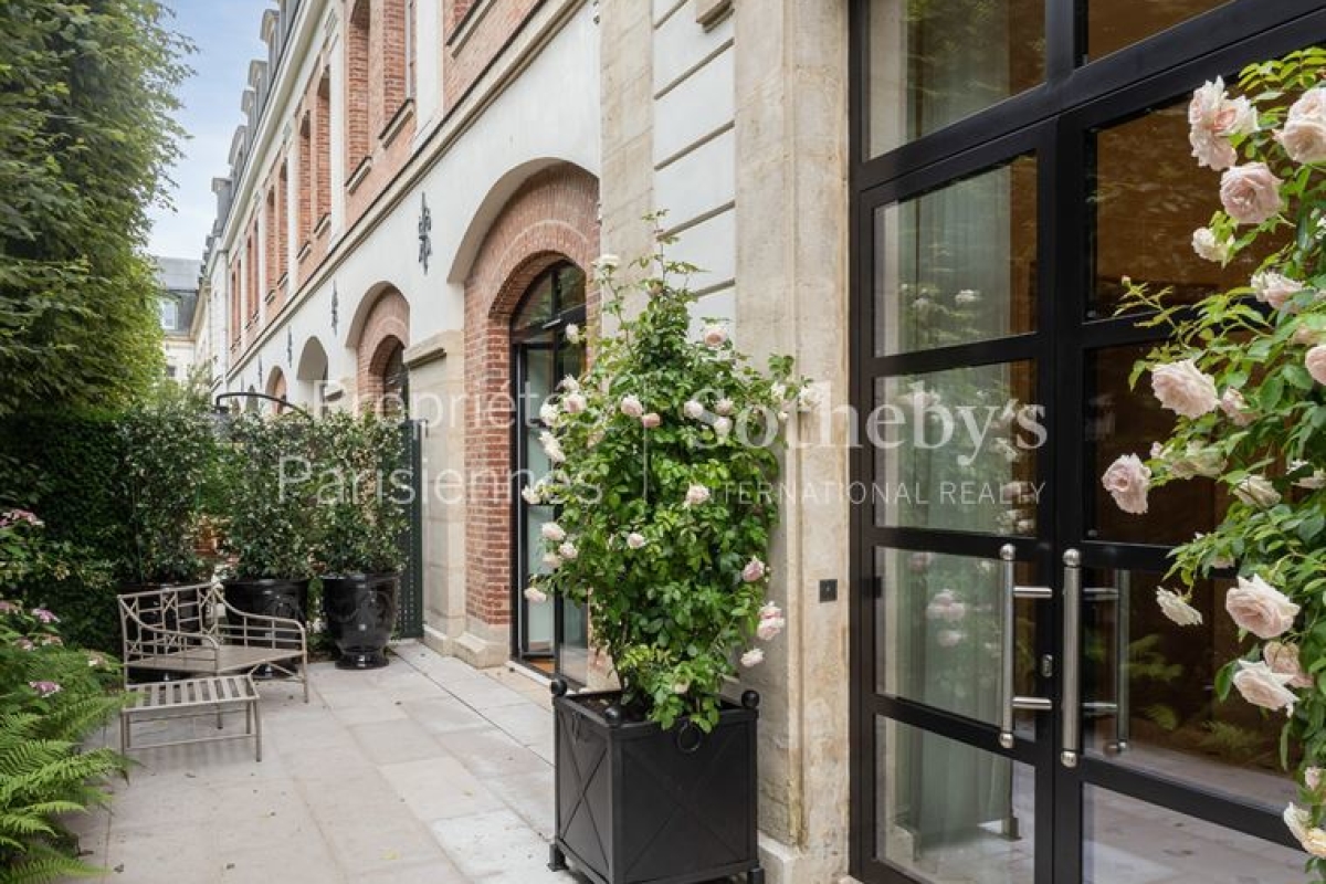 Luxury House for sale in Paris 7ème, 18 750 000 €, Photo 3