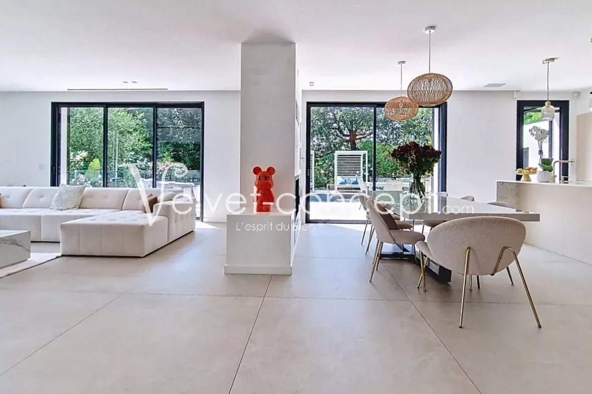 Maison de luxe à vendre à Valbonne, 1 995 000 €, Photo 3