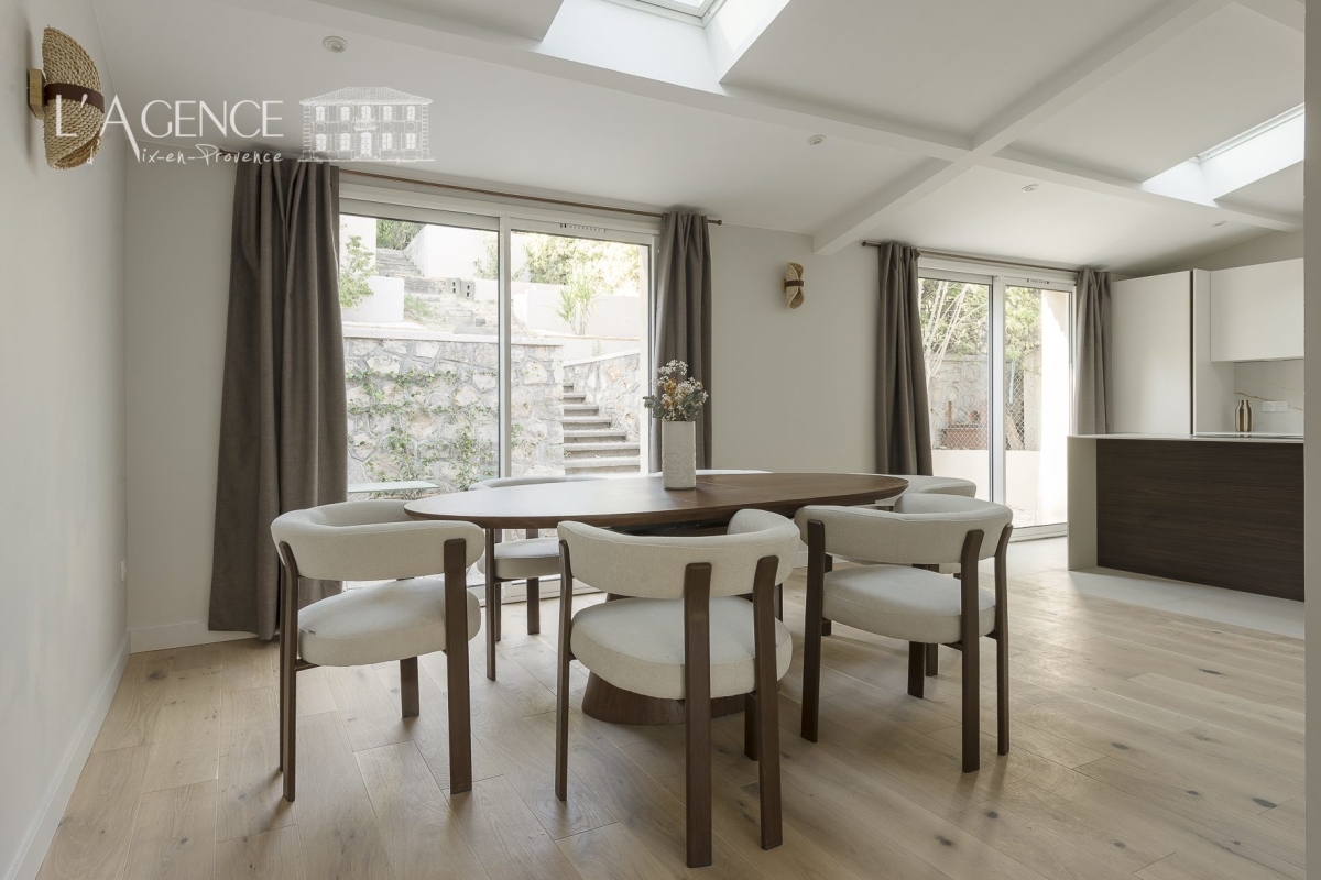 Maison de luxe à vendre à Aix-en-Provence, 790 000 €, Photo 4