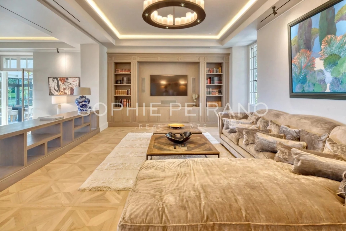 Luxury House for sale in Mougins, 27 900 000 €, Photo 6