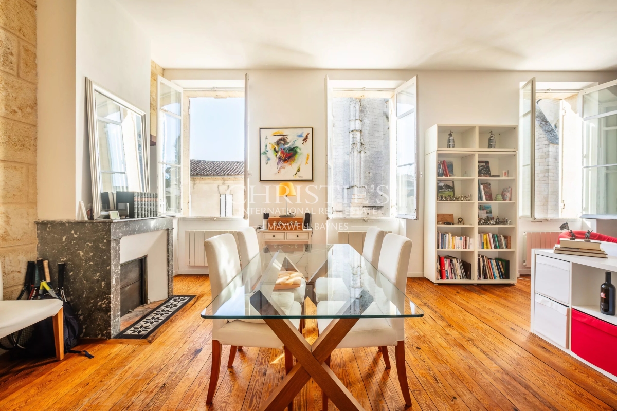 Maison de luxe à vendre à Saint-Émilion, 1 040 000 €, Photo 3