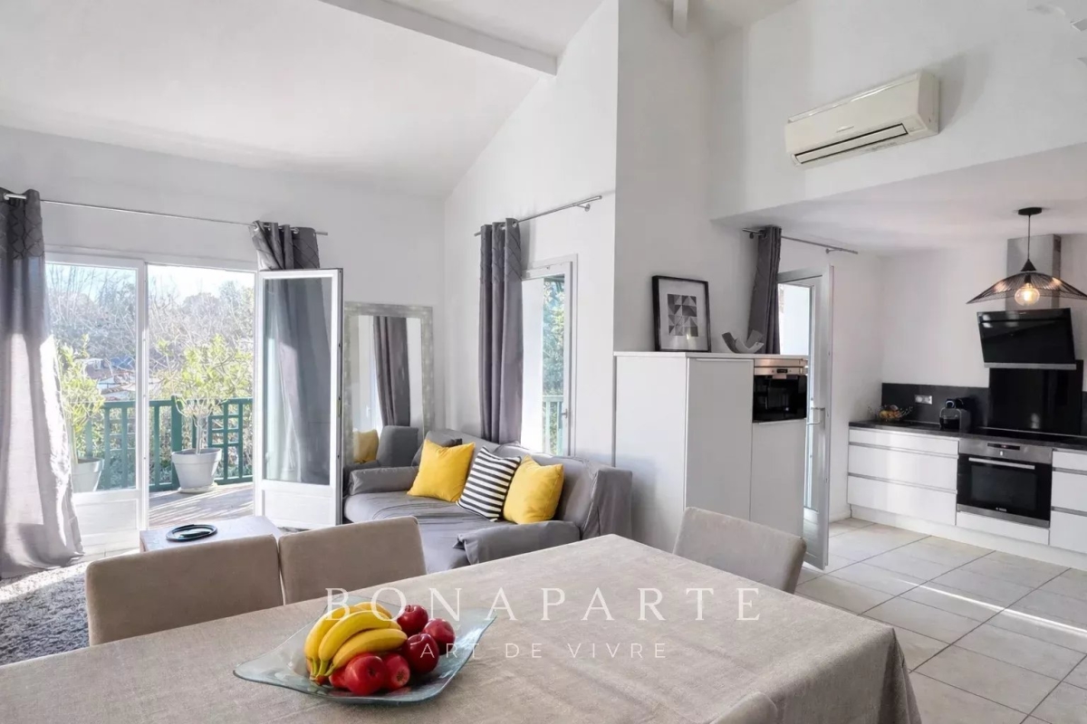 Luxury Apartment for sale in Bidart, 798 000 €, Photo 3