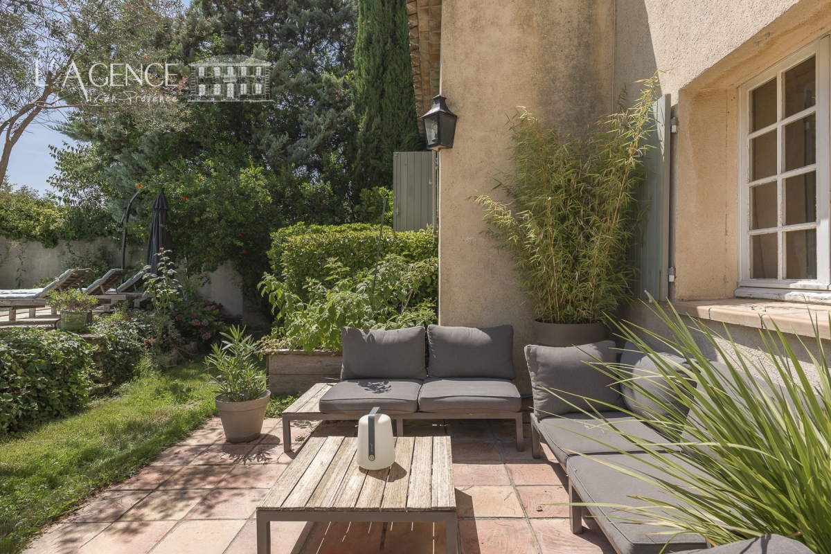 Maison de luxe à vendre à Aix-en-Provence, 815 000 €, Photo 4