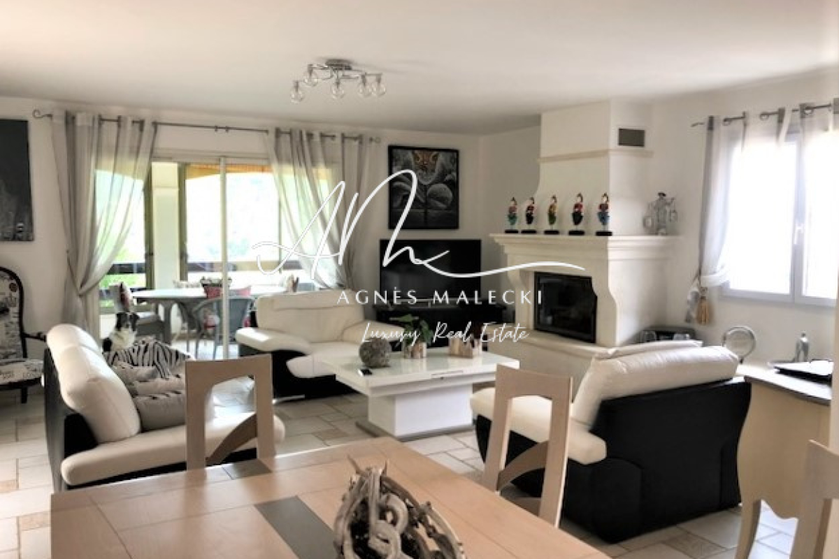 Maison de luxe à vendre à Le Lavandou, 890 000 €, Photo 6