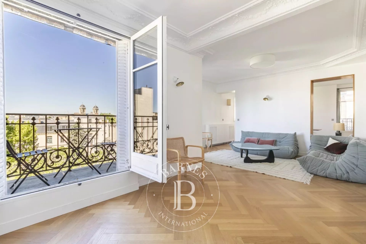 Luxury Apartment for sale in Paris 7ème, 2 700 000 €, Photo 2