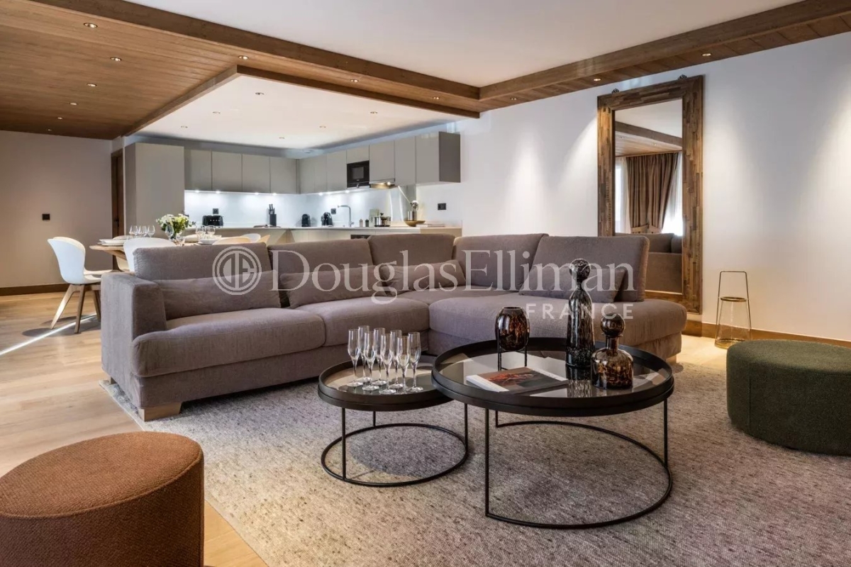 Luxury Apartment for sale in Méribel, 3 108 000 €, Photo 2
