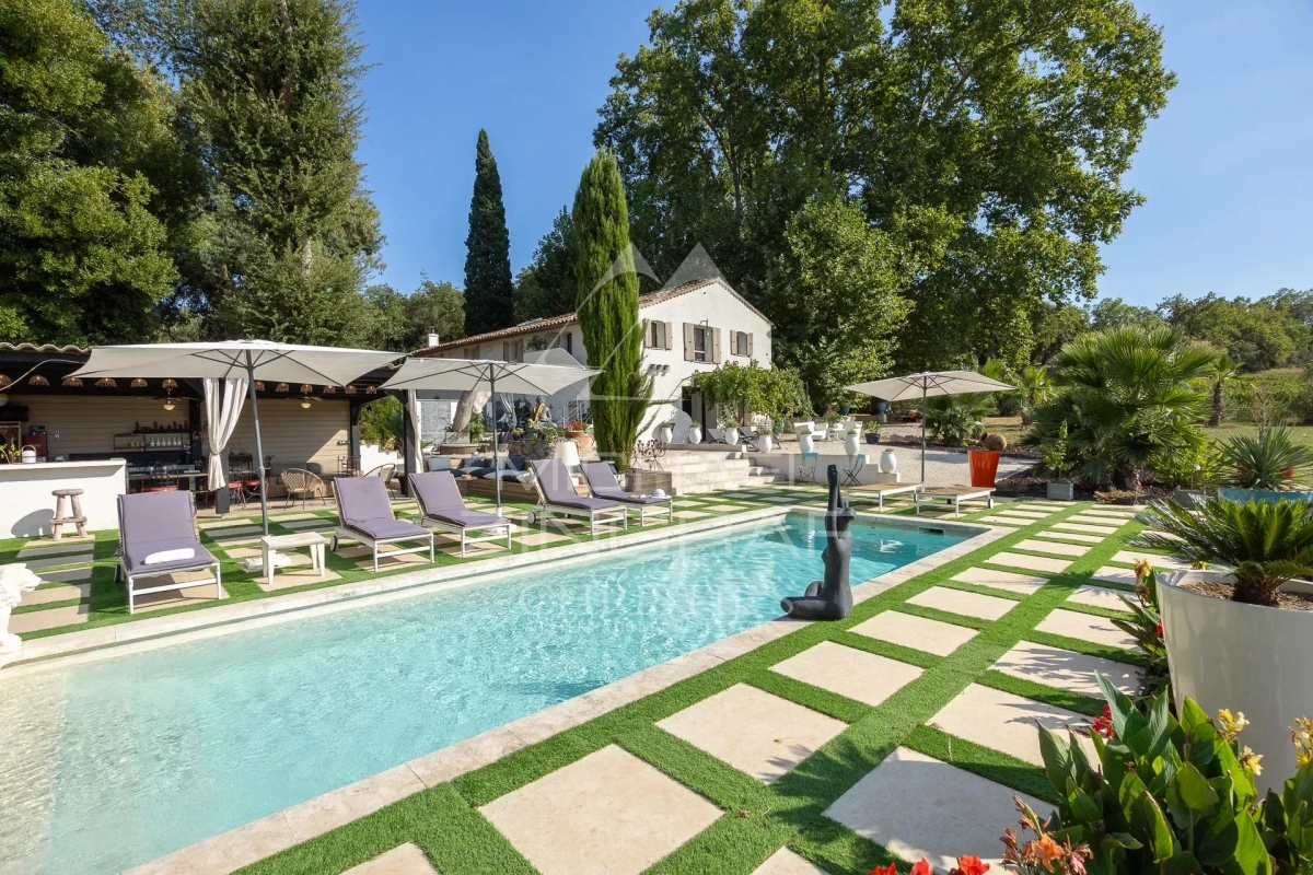 Maison de luxe à vendre à Les Arcs sur Argens, 1 790 000 €, Photo 2