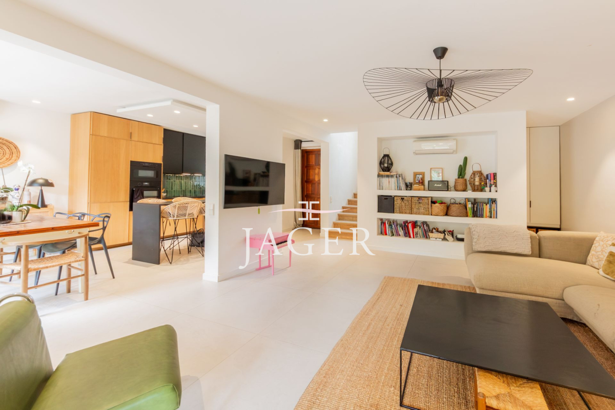 Maison de luxe à vendre à Gassin, 699 000 €, Photo 2