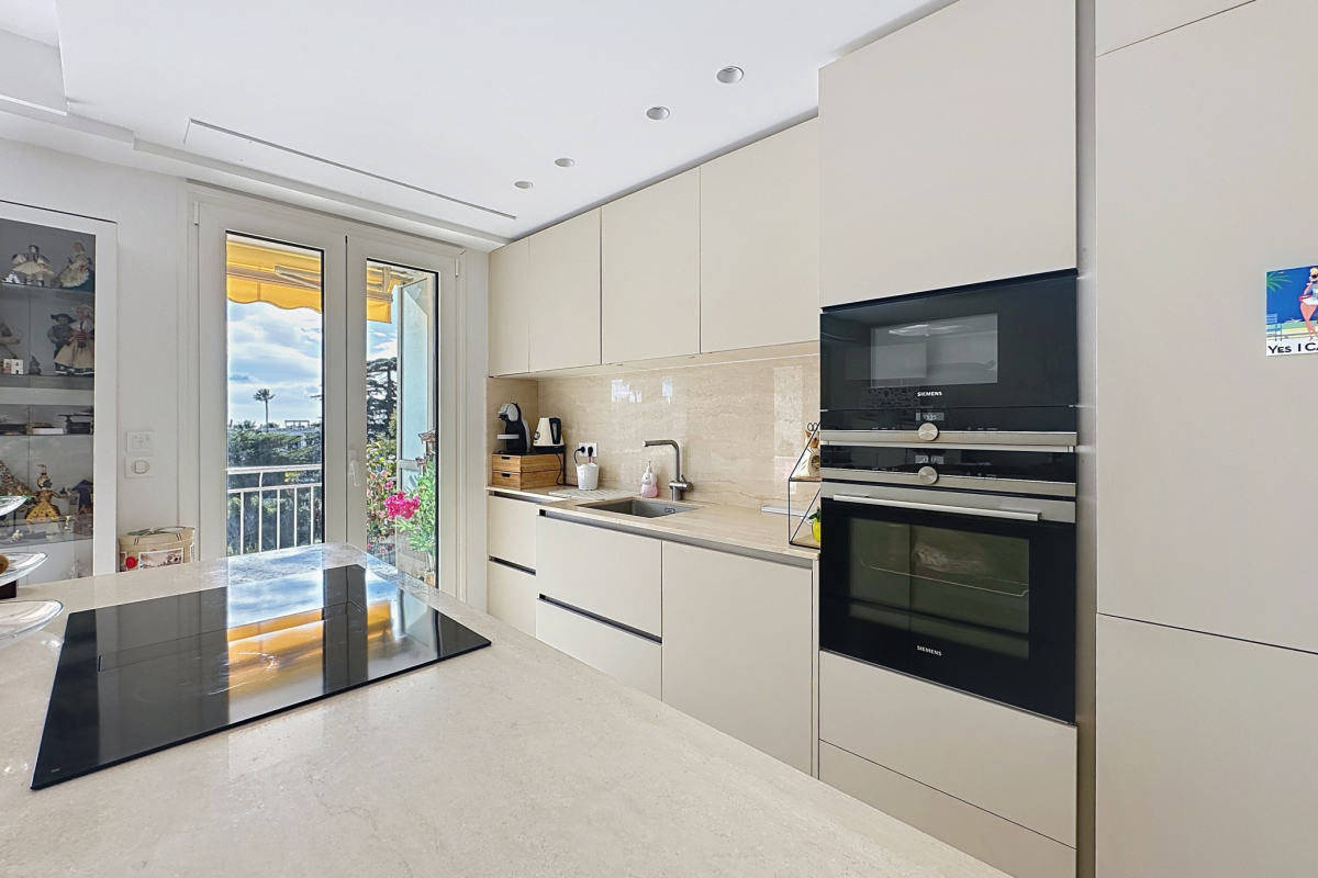 Appartement de luxe à vendre à Cannes, 780 000 €, Photo 3