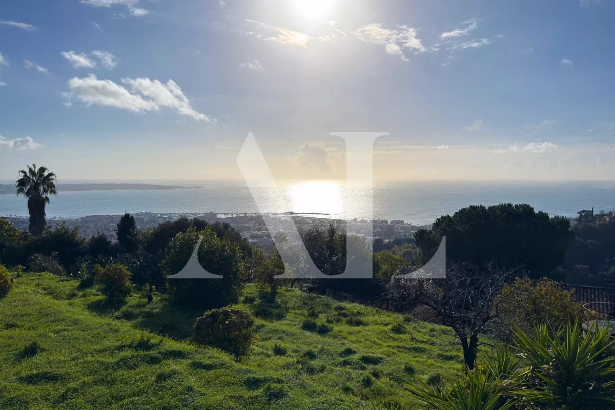 Maison de luxe à vendre à Le Golfe Juan, 1 200 000 €, Photo 6