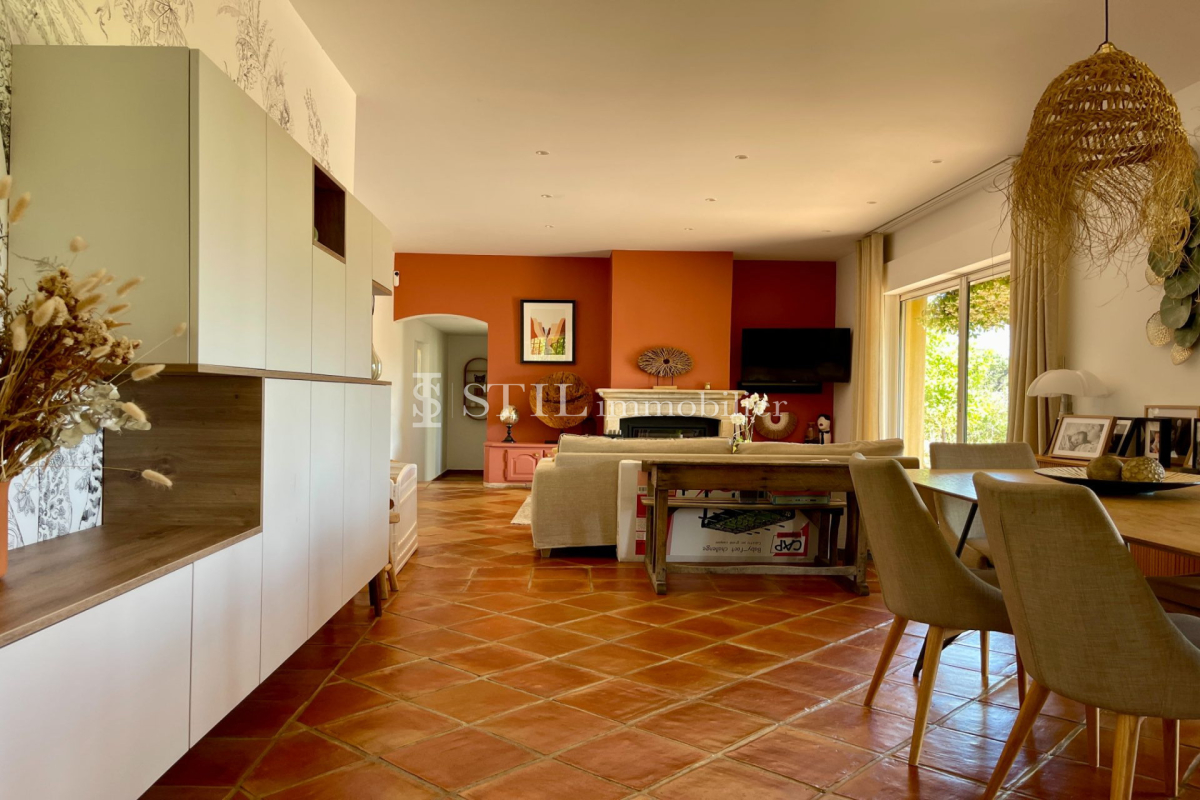 Maison de luxe à vendre à Le Plan-de-La-Tour, 1 045 000 €, Photo 4
