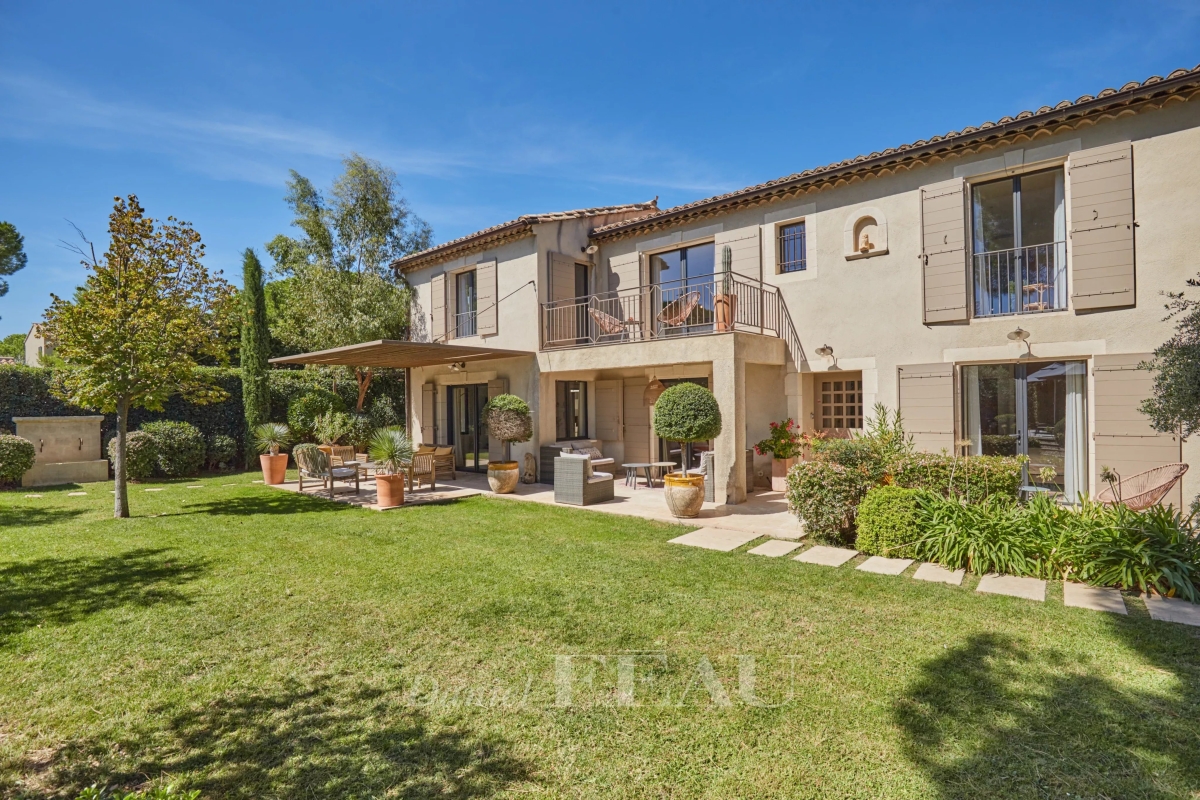 Maison de luxe à vendre à Eygalières, 2 995 000 €, Photo 1